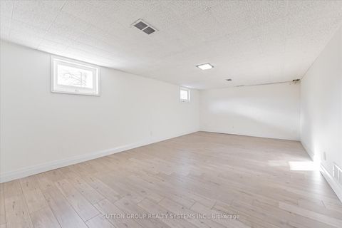 Photo 16 at 4 Cranston Road, City Centre West, Toronto