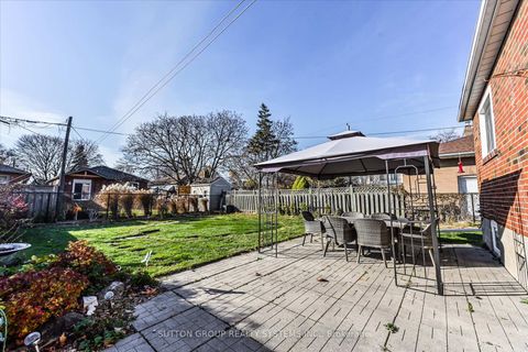 Photo 20 at 4 Cranston Road, City Centre West, Toronto