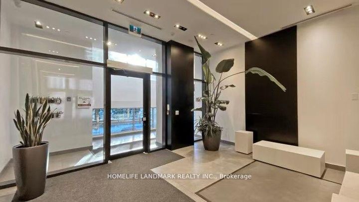 Photo 6 at 607 - 17 Dundonald Street, Yonge Corridor, Toronto