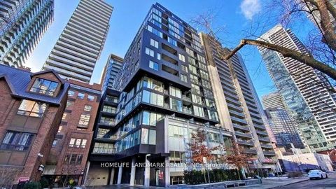 Photo 4 at 607 - 17 Dundonald Street, Yonge Corridor, Toronto