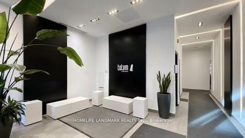 Photo 8 at 607 - 17 Dundonald Street, Yonge Corridor, Toronto