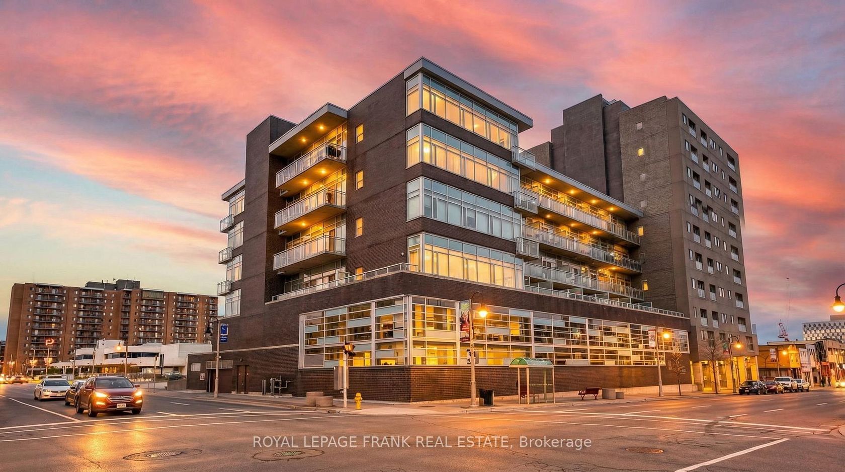 306 - 44 Bond Street W, O'Neill, Oshawa 