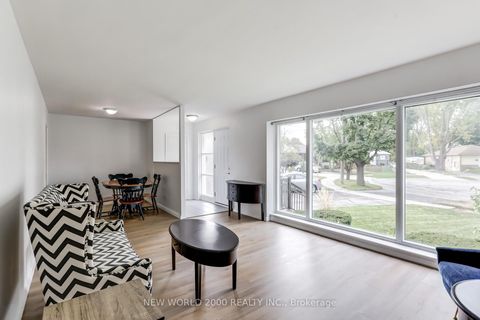 Photo 4 at 21 Restever Gate, Kipling, Toronto