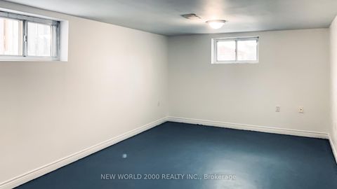 Photo 26 at 21 Restever Gate, Kipling, Toronto