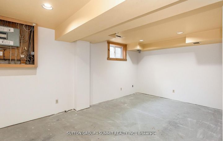 Photo 41 at 47 - 550 Steddick Court, Hurontario, Mississauga