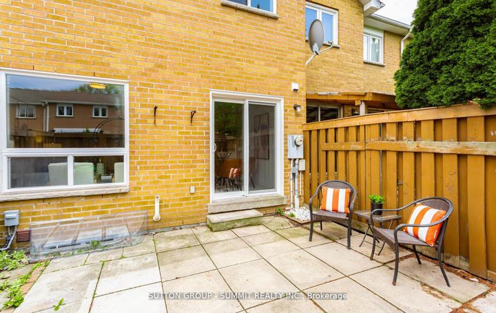 Photo 45 at 47 - 550 Steddick Court, Hurontario, Mississauga