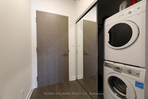 Photo 5 at 211 - 109 Ossington Avenue, Bellwoods, Toronto