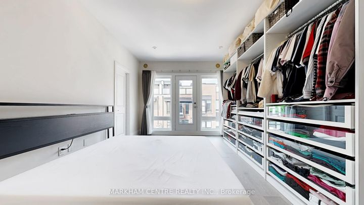 Photo 23 at 76 Ingersoll Lane, Jefferson, Richmond Hill