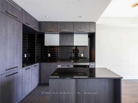 Photo 7 at 3803 - 8 The Esplanade Avenue, Waterfront Communities C8, Toronto