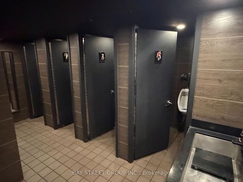 Photo 9 at 307 Spadina Avenue, Chinatown, Toronto