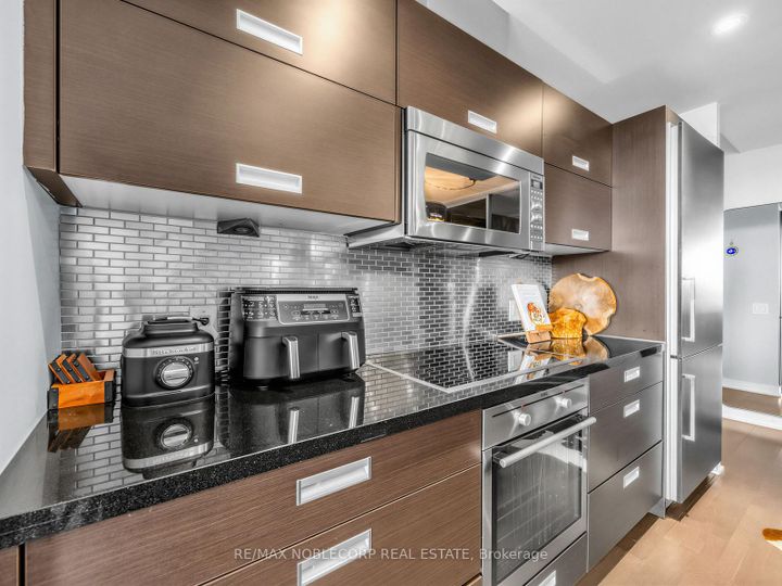 Photo 16 at 2212 - 88 Park Lawn Road, Mimico, Toronto