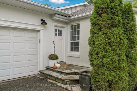 Photo 4 at 17 Mill Street, Mt Albert, East Gwillimbury