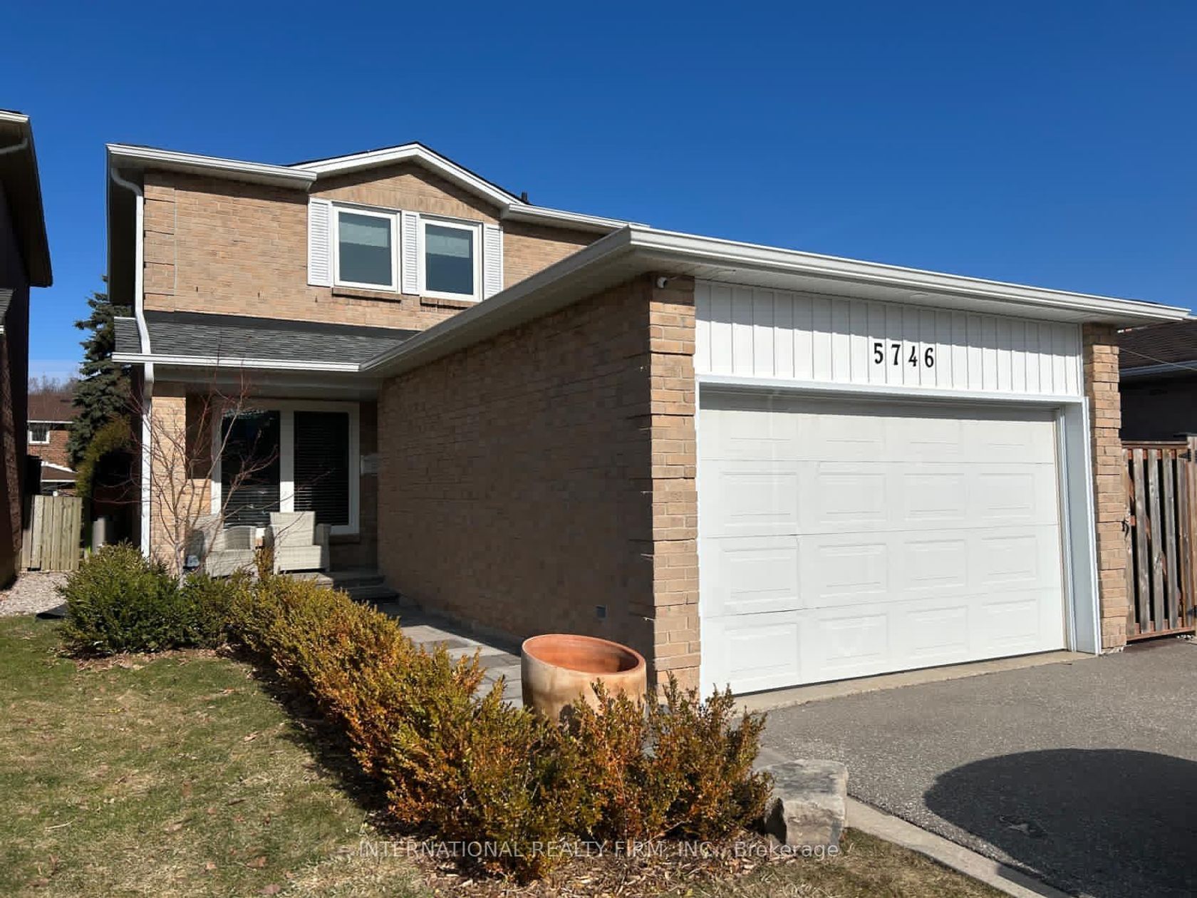 5746 Turney Drive, Streetsville, Mississauga 