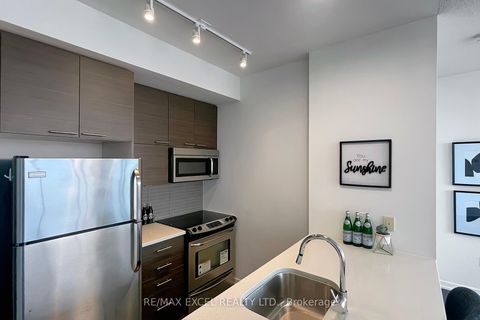 Photo 17 at 1402 - 66 Forest Manor Road, Henry Farm, Toronto