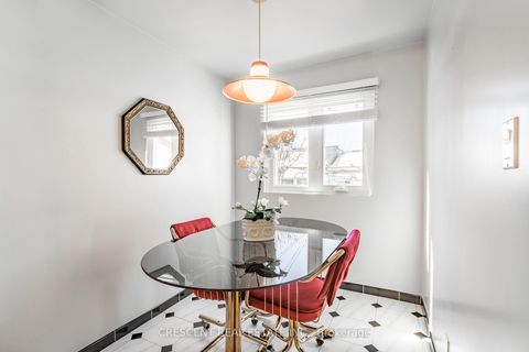 Photo 11 at 164 Roxton Road, Bellwoods, Toronto