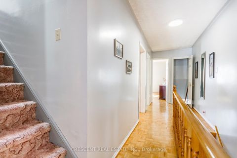 Photo 23 at 164 Roxton Road, Bellwoods, Toronto