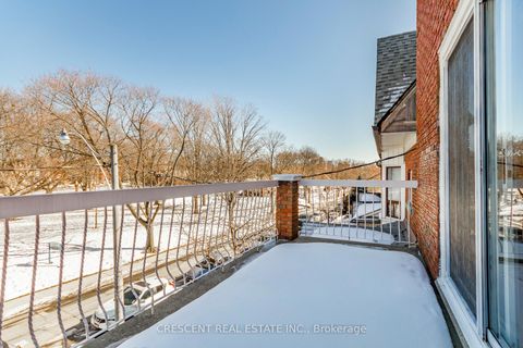 Photo 28 at 164 Roxton Road, Bellwoods, Toronto