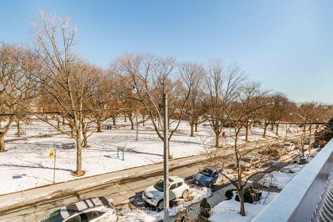 Photo 29 at 164 Roxton Road, Bellwoods, Toronto