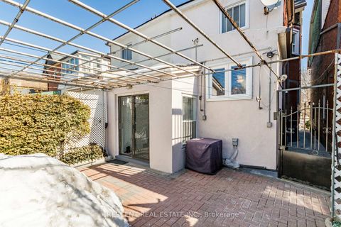 Photo 42 at 164 Roxton Road, Bellwoods, Toronto