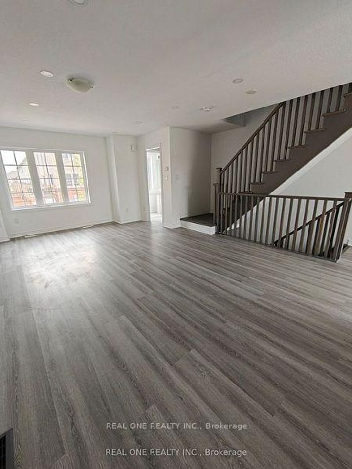 Photo 20 at 51 Mayland Trail, Stoney Creek Mountain, Hamilton