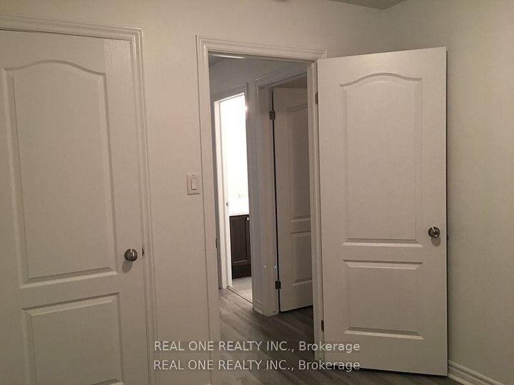 Photo 35 at 51 Mayland Trail, Stoney Creek Mountain, Hamilton