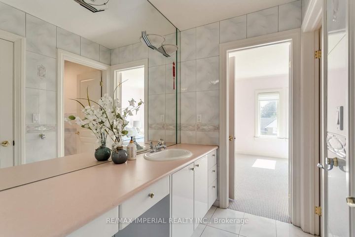 Photo 39 at 270 Spring Garden Avenue, Willowdale East, Toronto