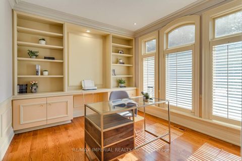 Photo 3 at 270 Spring Garden Avenue, Willowdale East, Toronto