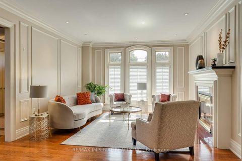 Photo 4 at 270 Spring Garden Avenue, Willowdale East, Toronto