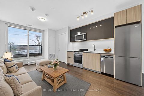 Photo 33 at 323 - 3100 Keele Street, CFB, Toronto