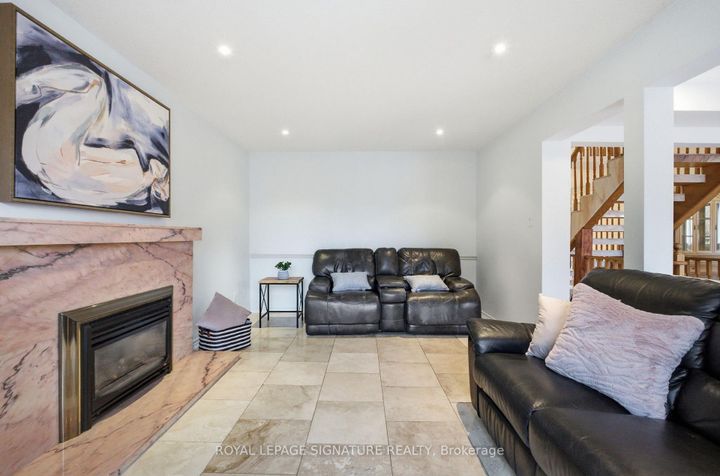 Photo 7 at 669 Highview Road, Amberlea, Pickering