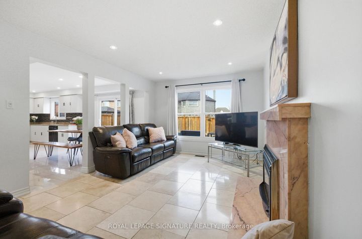 Photo 9 at 669 Highview Road, Amberlea, Pickering