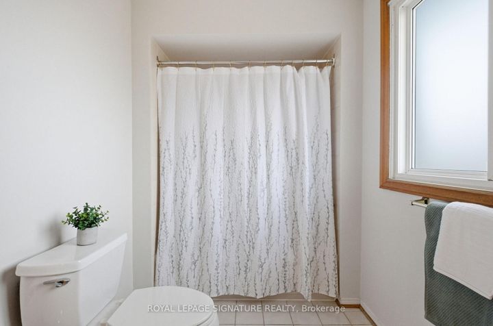 Photo 21 at 669 Highview Road, Amberlea, Pickering