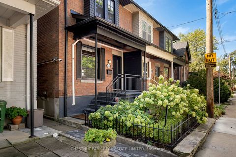 Photo 1 at 131 Alcorn Avenue, St. Clair, Toronto