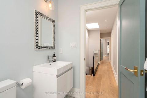 Photo 33 at 131 Alcorn Avenue, St. Clair, Toronto