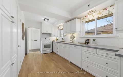 Photo 2 at 114 Rochman Boulevard, Woburn, Toronto