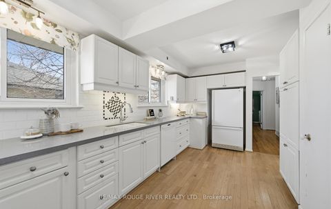 Photo 3 at 114 Rochman Boulevard, Woburn, Toronto