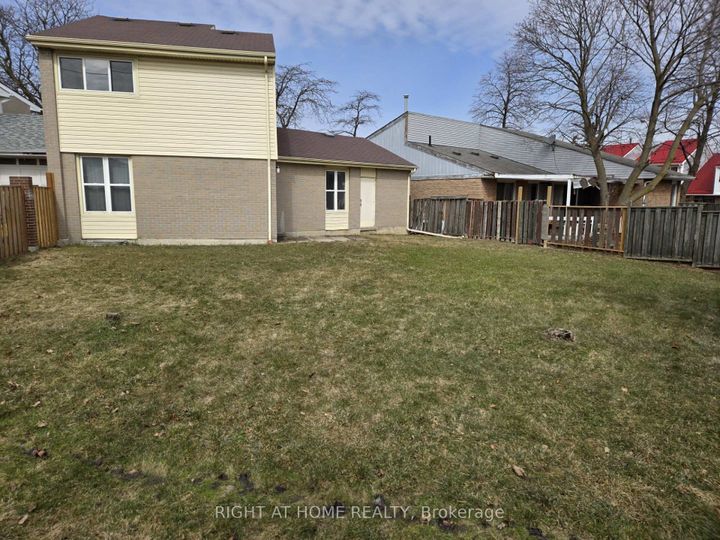 Photo 31 at 2 Giles Court, Jamestown, Toronto