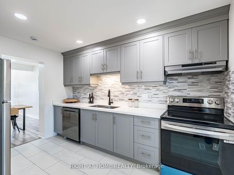 Photo 12 at 2 Giles Court, Jamestown, Toronto