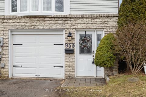 Photo 1 at 953 Southridge Street, Donevan, Oshawa