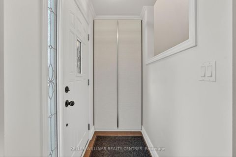 Photo 5 at 789 Elgin Street, Leslie Valley, Newmarket