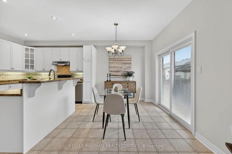 Photo 22 at 137 Woodbury Crescent, Summerhill Estates, Newmarket