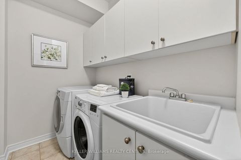 Photo 27 at 137 Woodbury Crescent, Summerhill Estates, Newmarket