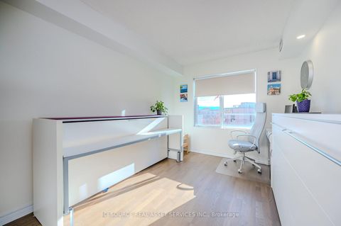 Photo 15 at 316 - 211 Randolph Road, Leaside, Toronto