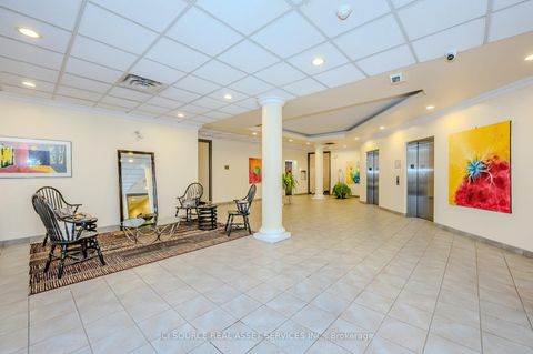 Photo 19 at 316 - 211 Randolph Road, Leaside, Toronto
