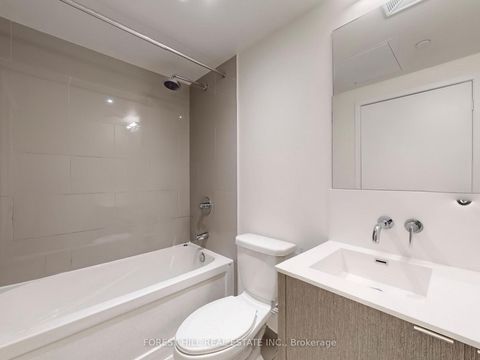 Photo 12 at 2208 - 100 Harbour Street, Waterfront Communities C1, Toronto