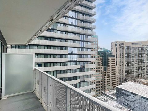 Photo 13 at 2208 - 100 Harbour Street, Waterfront Communities C1, Toronto