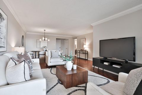 Photo 4 at 605 - 65 Spring Garden Avenue, Willowdale East, Toronto