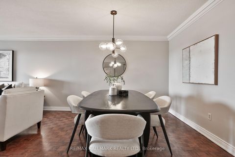 Photo 9 at 605 - 65 Spring Garden Avenue, Willowdale East, Toronto