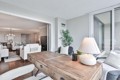 Photo 13 at 605 - 65 Spring Garden Avenue, Willowdale East, Toronto