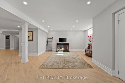 Photo 34 at 18 Wolford Court, Historic Lakeshore Communities, Georgina